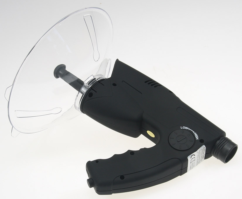 Richtmikrofon_mit_Parabol_88-799-00250_M